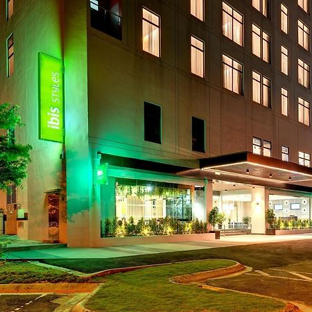 Ibis Styles Johor Iskandar Puteri Hotel Джохор Бахру Екстериор снимка