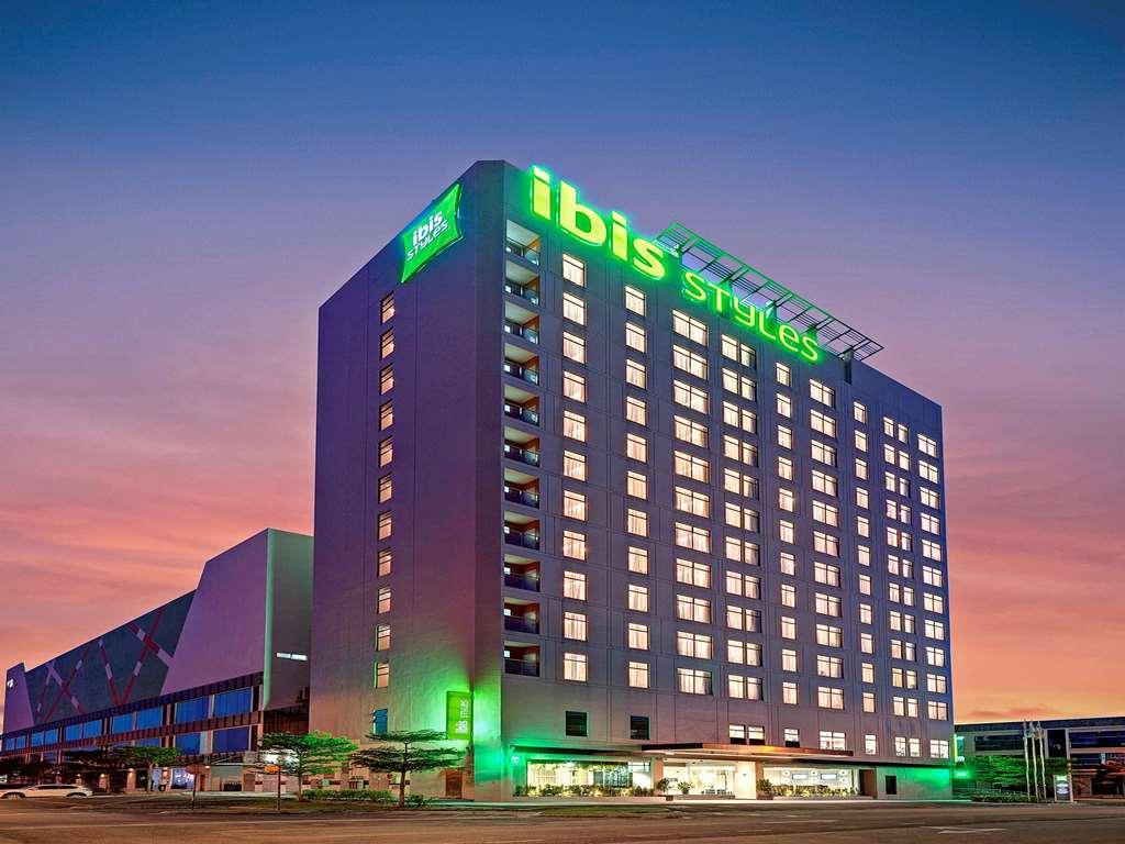 Ibis Styles Johor Iskandar Puteri Hotel Джохор Бахру Екстериор снимка